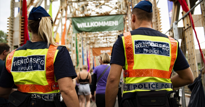 Egy fideszes milliárdos megfenyegette az ellene intézkedő rendőröket a Sziget Fesztiválon – rettegnek a következményektől a zsaruk
