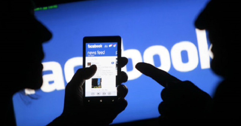 Jelentős változásokról döntöttek: Szigorításokat vezet be a Facebook és az Instagram