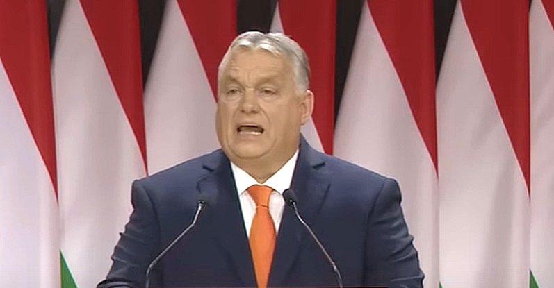 Itt a bejelentés: Visszalép a fideszes alpolgármester, miután Orbánék emberei megfenyegették a családját