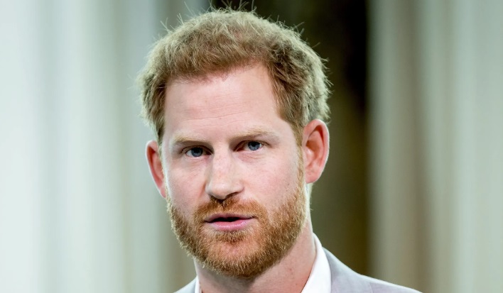 Újabb sokkoló részlet derült ki Harry londoni látogatásáról: Látványosan csökkent a herceg státusza a királyi családban