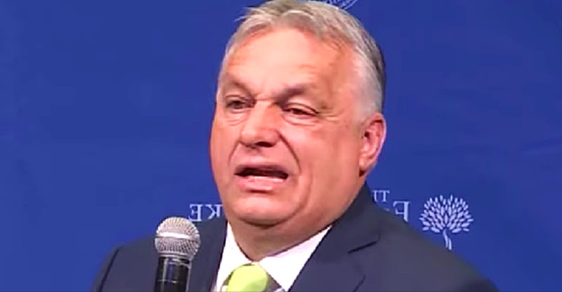 Nagy a baj Orbánéknál: A miniszterek a Karmelitába rohantak