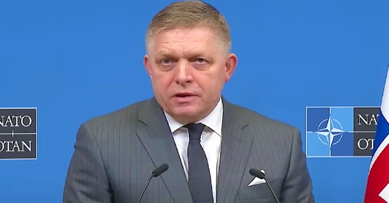 Továbbra is nagy a feszültség Szlovákiában: Fico után kis híján egy másik vezető ellen is merényletet követtek el (+videó)