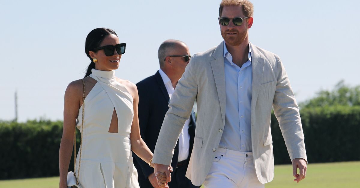 Mi történt? Meghan Markle beperelné II. Erzsébet királynőt