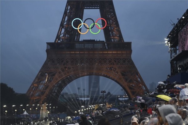 Tátva marad a szád : Így indult a párizsi olimpia (+fotók)