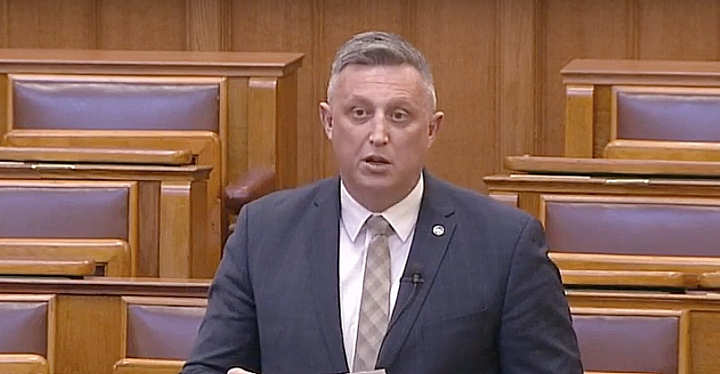 Brutális vagyont bukott a nőverő fideszes, verheti a fejét a falba